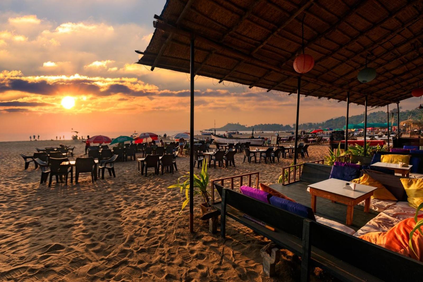 Om Shanti Beach Stay Patnem Patnem Beach Kültér fotó
