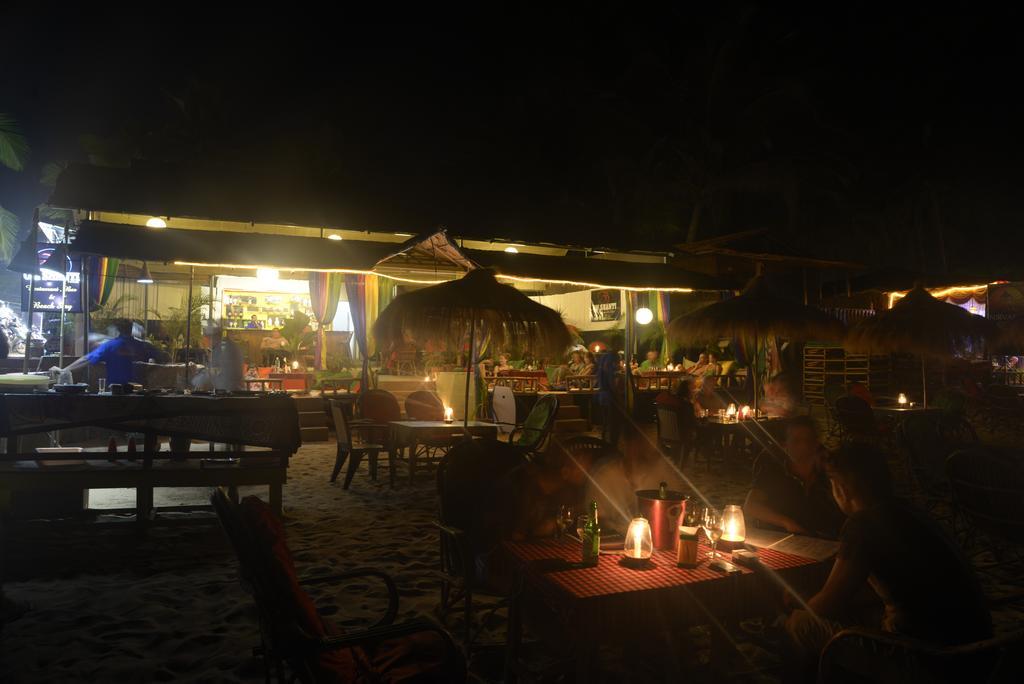 Om Shanti Beach Stay Patnem Patnem Beach Kültér fotó