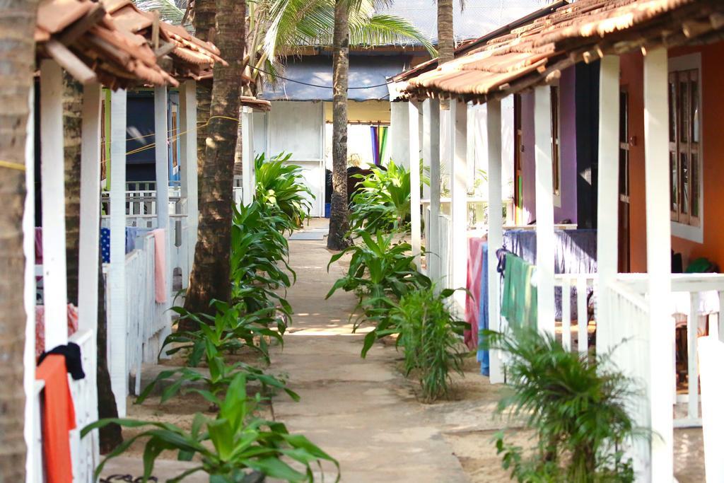Om Shanti Beach Stay Patnem Patnem Beach Kültér fotó