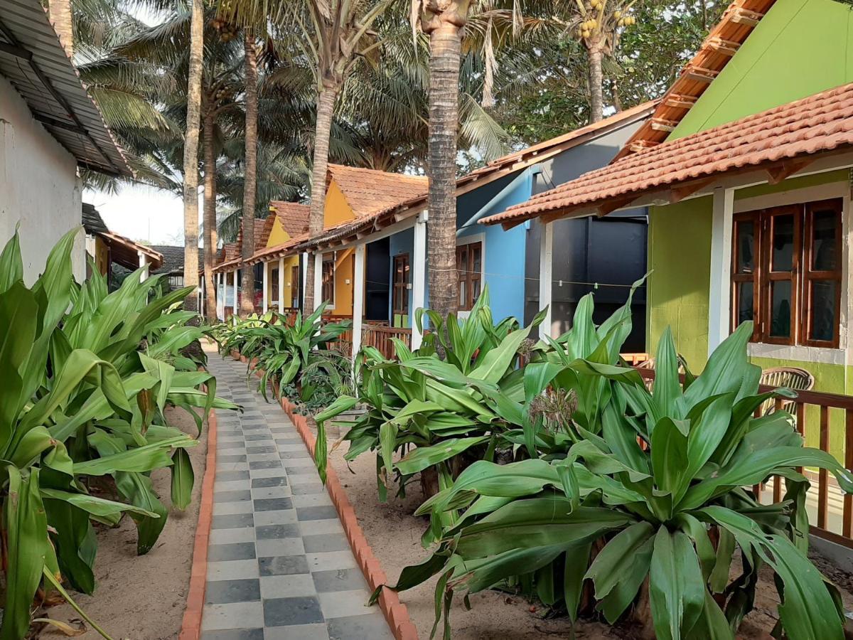 Om Shanti Beach Stay Patnem Patnem Beach Kültér fotó
